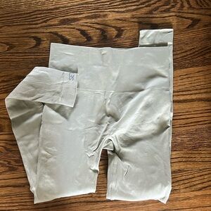 Set Active Sage Green Athletic Leggings A5